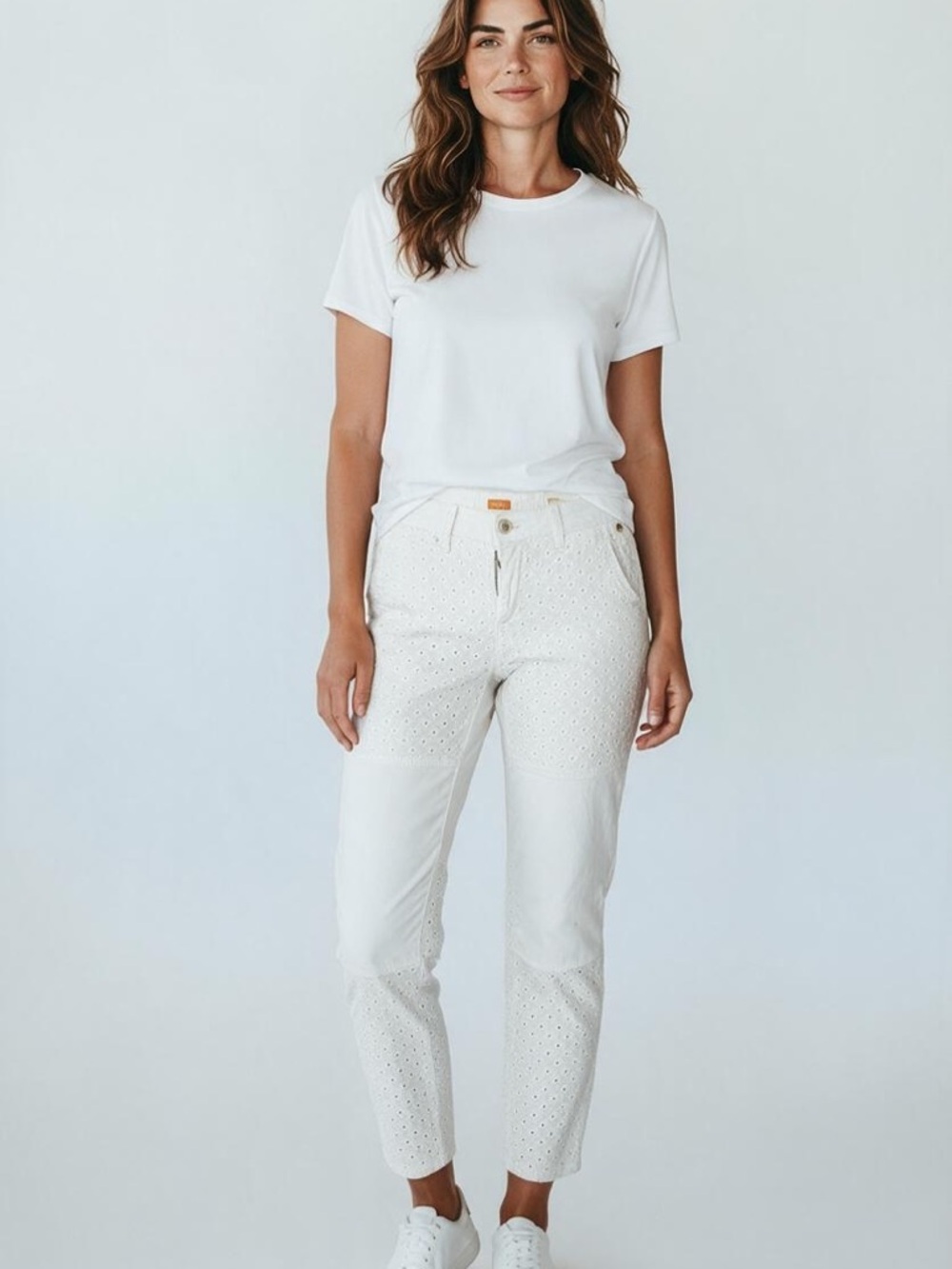 Pilcro White Eyelet Ankle Jeans